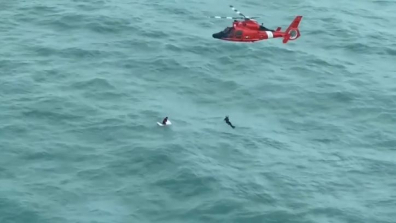 Мужчина дрейфовал в море на морозильной камере во время урагана &laquo;Милтон&raquo;