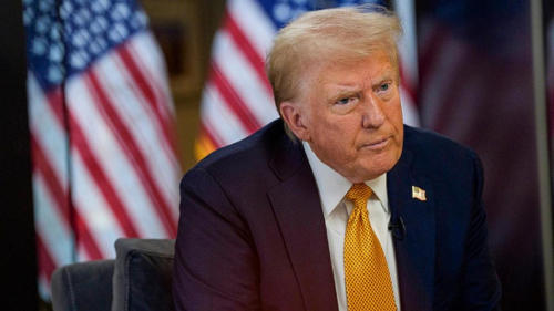 Трамп заявил о "небольшом прогрессе" по мирным переговорам об Украине