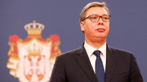 Автомобиль президента Сербии Вучича на ходу потерял колесо (видео)