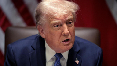 "Я не троллю": Трамп снова поднял тему присоединения Канады и Гренландии к США