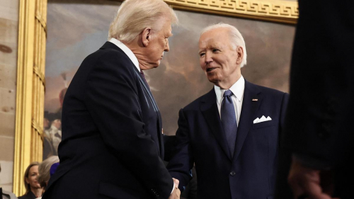 Дональд Трамп распространил теорию заговора о "казни Джо Байдена"