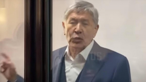 Экс-президент Кыргызстана Алмазбек Атамбаев заочно приговорен к 11 годам
