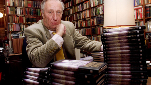 Умер автор бестселлера "День Шакала" Фредерик Форсайт. Он был писателем, журналистом и агентом МИ-6