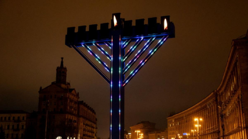 Ханукия на Майдане. Почему в Украине начались споры из-за еврейского символа