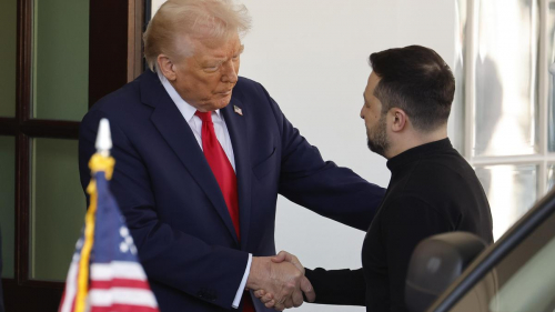 "Сегодня принарядился": Трамп встретил Зеленского в Белом доме