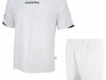 chto-takoe-futbolnaya-ekipirovka-i-kak-kupit-luchshie-modeli