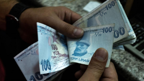 Турецкая лира упала до рекордного минимума после ареста мэра Стамбула